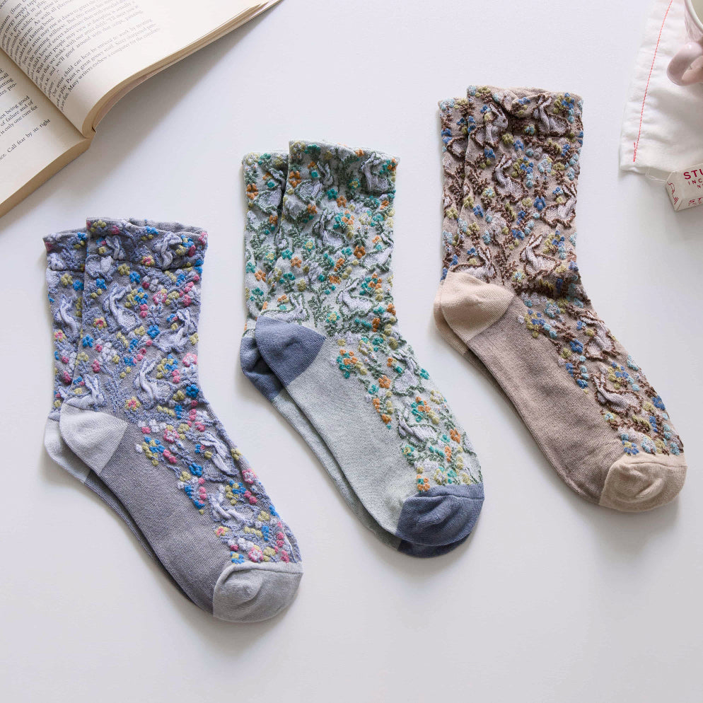 2-Pack Women’s Retro Cotton Crew Socks – Floral Rabbit Easter Style