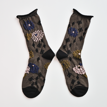 2-Pack Women’s Retro Floral Cotton Crew Socks – Rolled Cuff Design