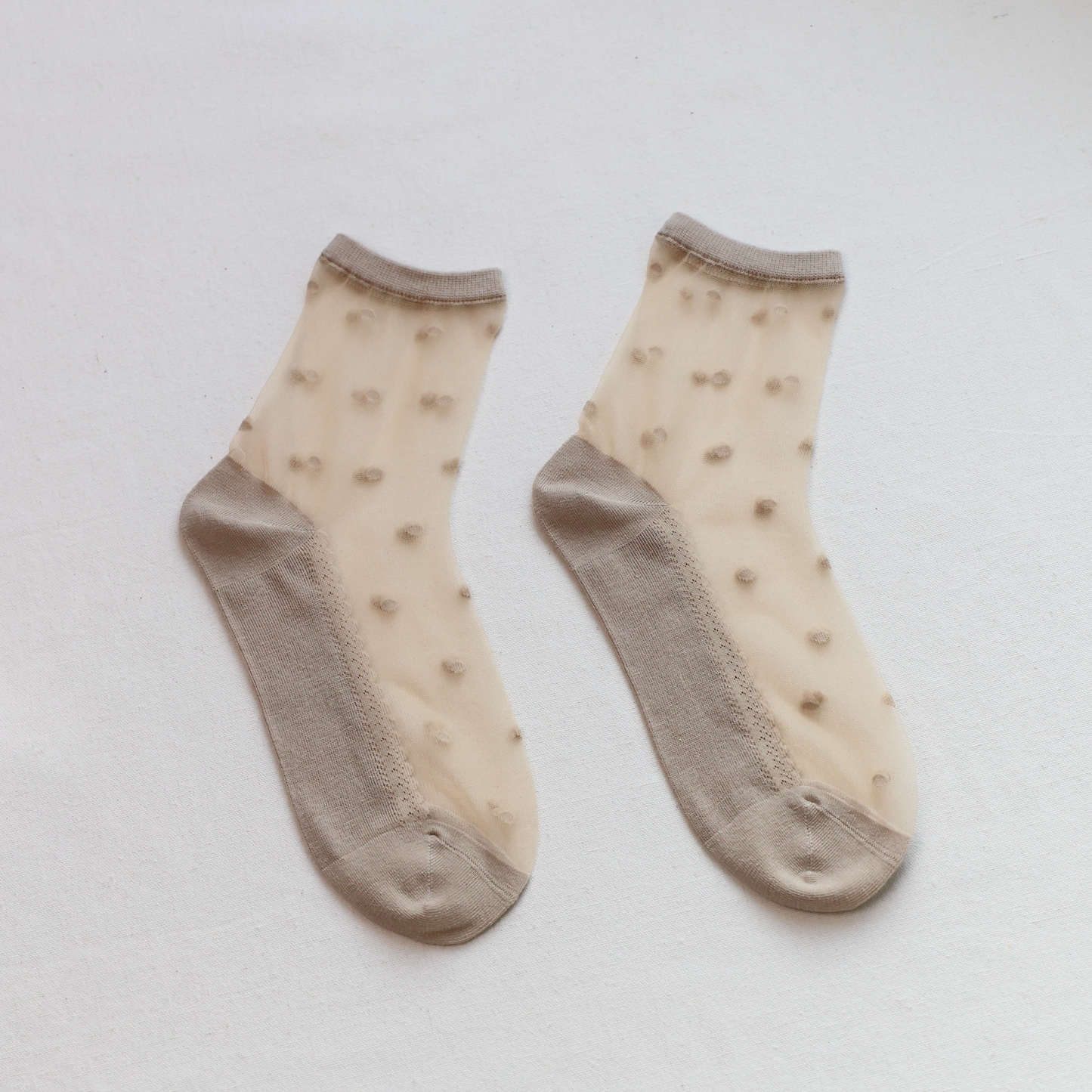 2-Pack Women's Sheer Polka Dot Ankle Socks – Lightweight Summer Style