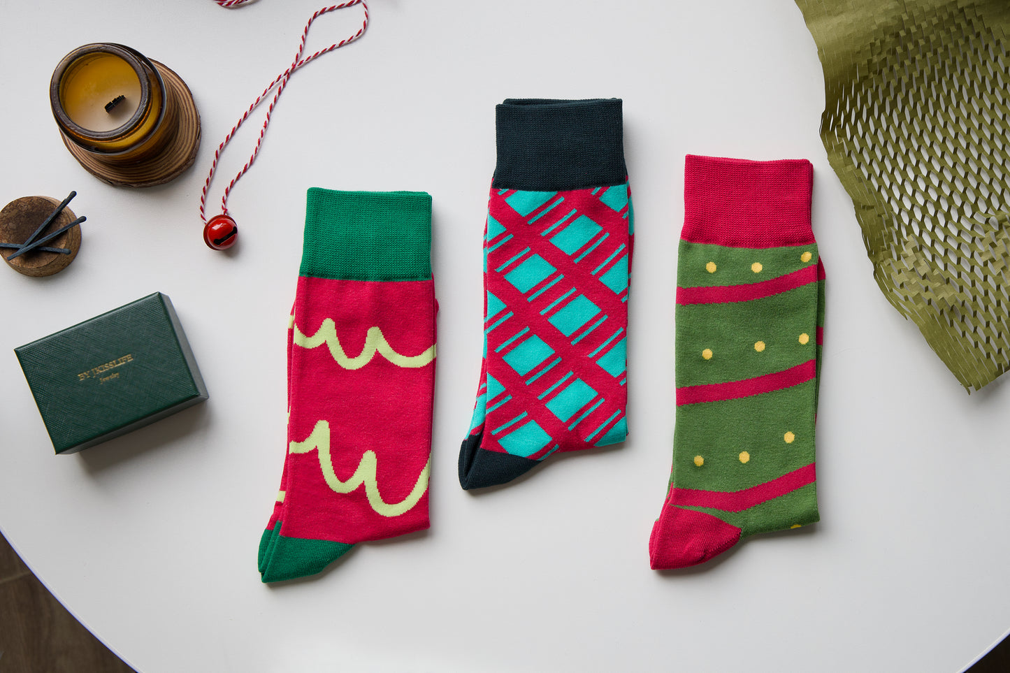 2-Pack Unisex Christmas Cotton Crew Socks – Festive Holiday Style