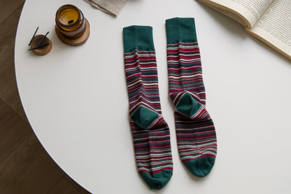 Unisex Retro Striped Cotton Crew Socks – Classic Style