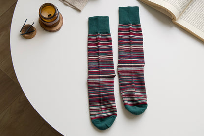 Unisex Retro Striped Cotton Crew Socks – Classic Style