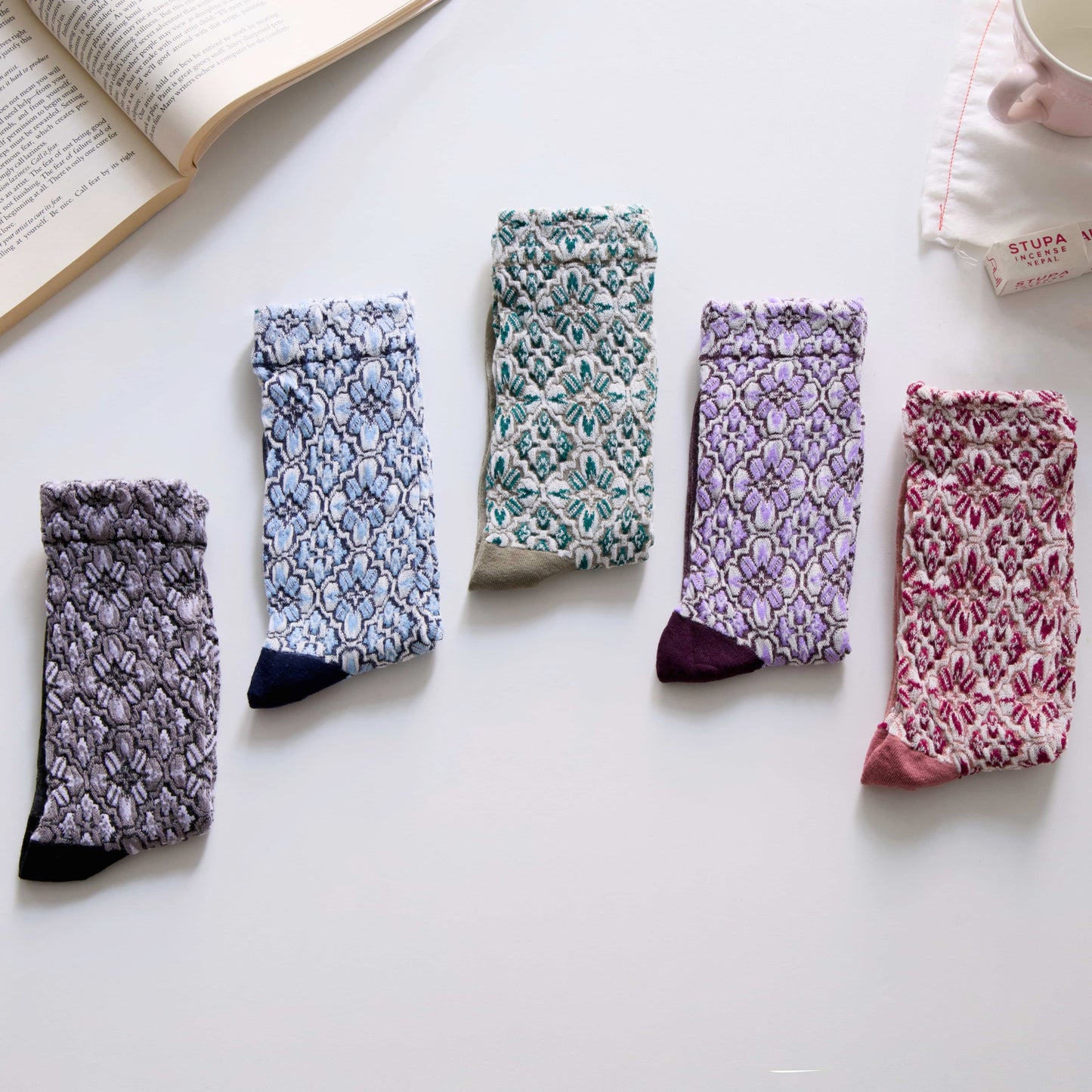 2-Pack Women’s Cotton Crew Socks – Mediterranean Mosaic Tile Pattern