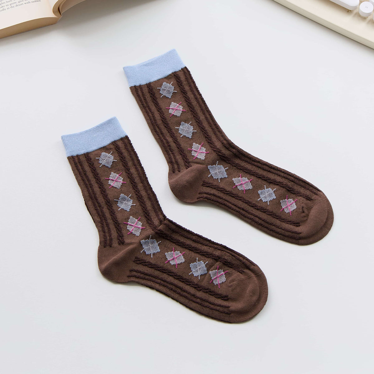 Women’s Bow Cotton Crew Socks – Textured Knit