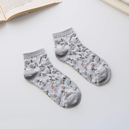 2-Pack Women’s Floral Embroidered Ankle Socks – Soft Lightweight