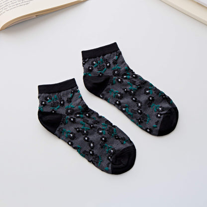 2-Pack Women’s Floral Embroidered Ankle Socks – Soft Lightweight