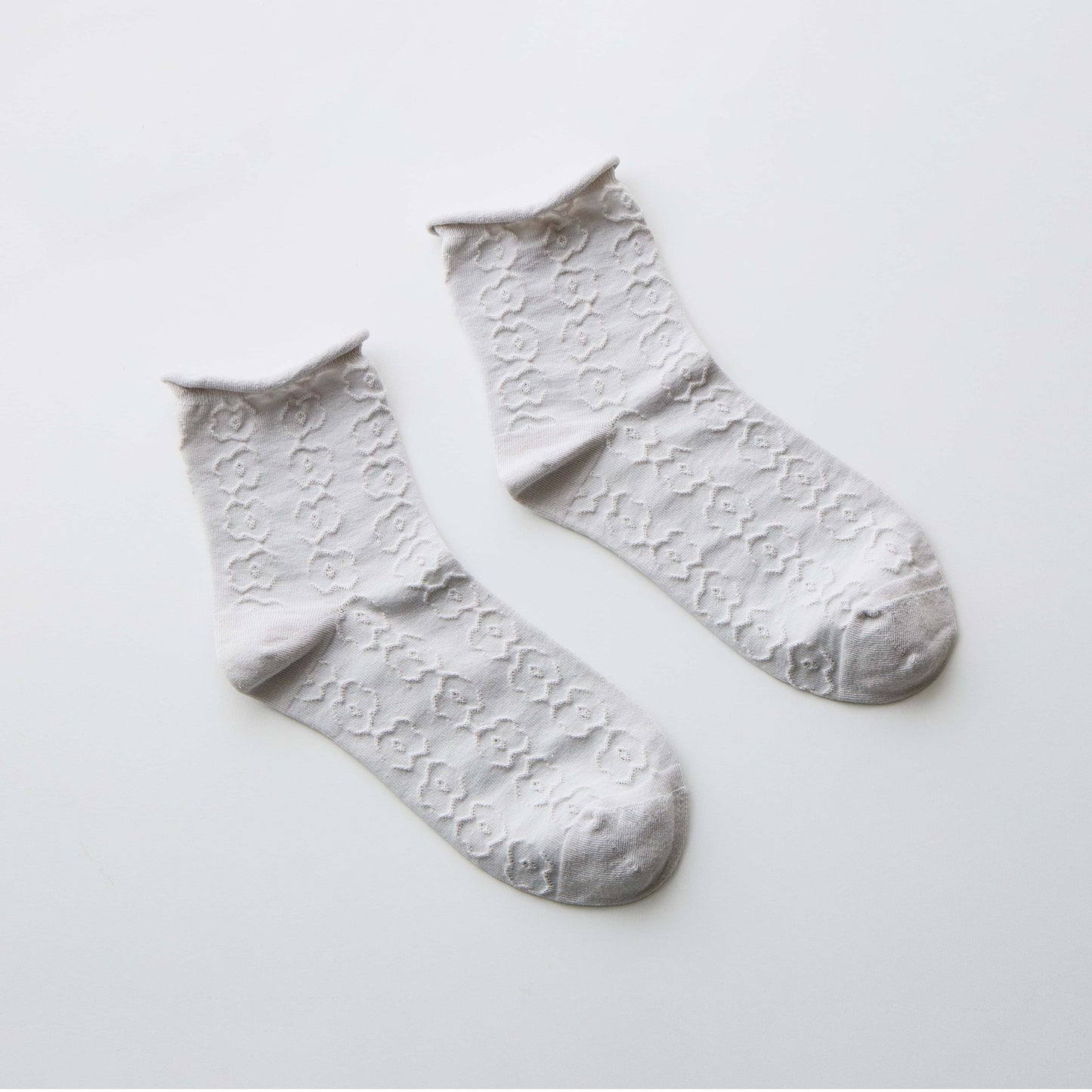 2-Pack Women’s Cotton-Rich Floral Crew Socks – Lightweight