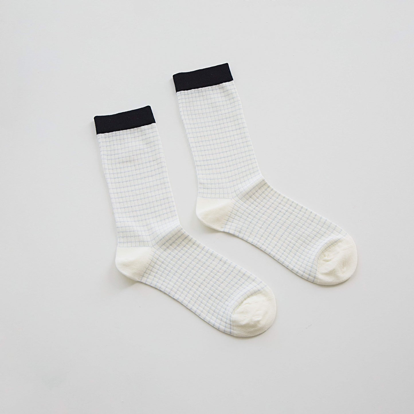 2-Pack Women’s Lightweight Cotton Crew Socks – Soft Grid Stripe