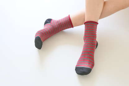 2-Pack Women's Mulberry Silk Socks - Soft, Breathable Striped Crew Sock