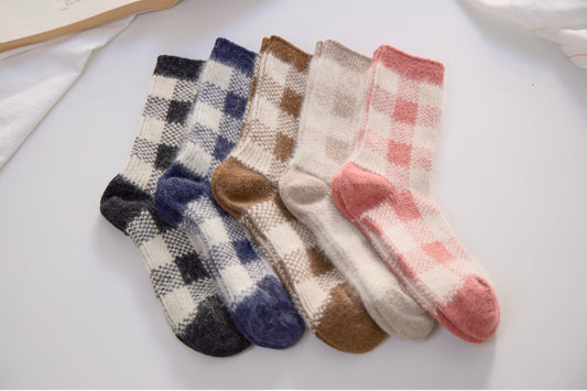 2-Pack Women’s Plaid Wool Blend Socks – Warm Winter Comfort