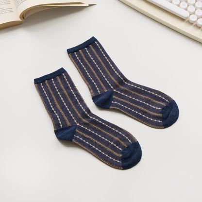 2-Pack Women’s Retro Striped Cotton Crew Socks – Textured Knit
