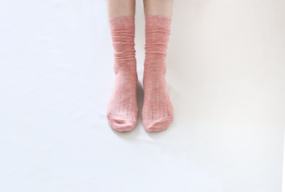 2-Pack Women's Thin Wool Crew Socks – Solid Color & Breathable