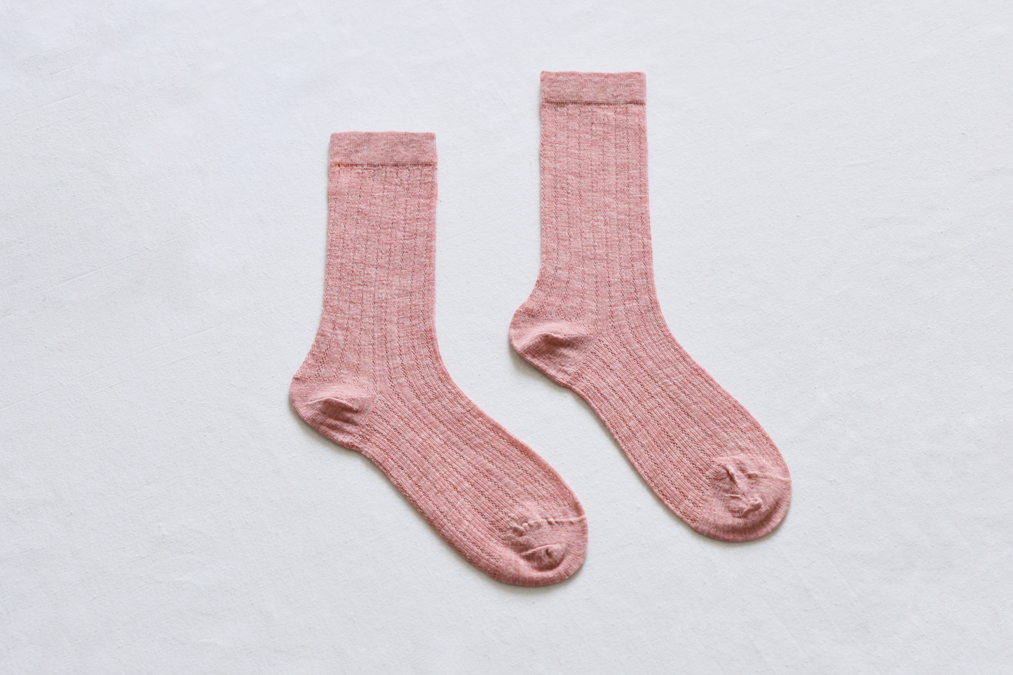 2-Pack Women's Thin Wool Crew Socks – Solid Color & Breathable