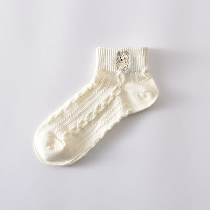 2-Pack Women’s White Cotton Ankle Socks – Cute Embroidered Detail