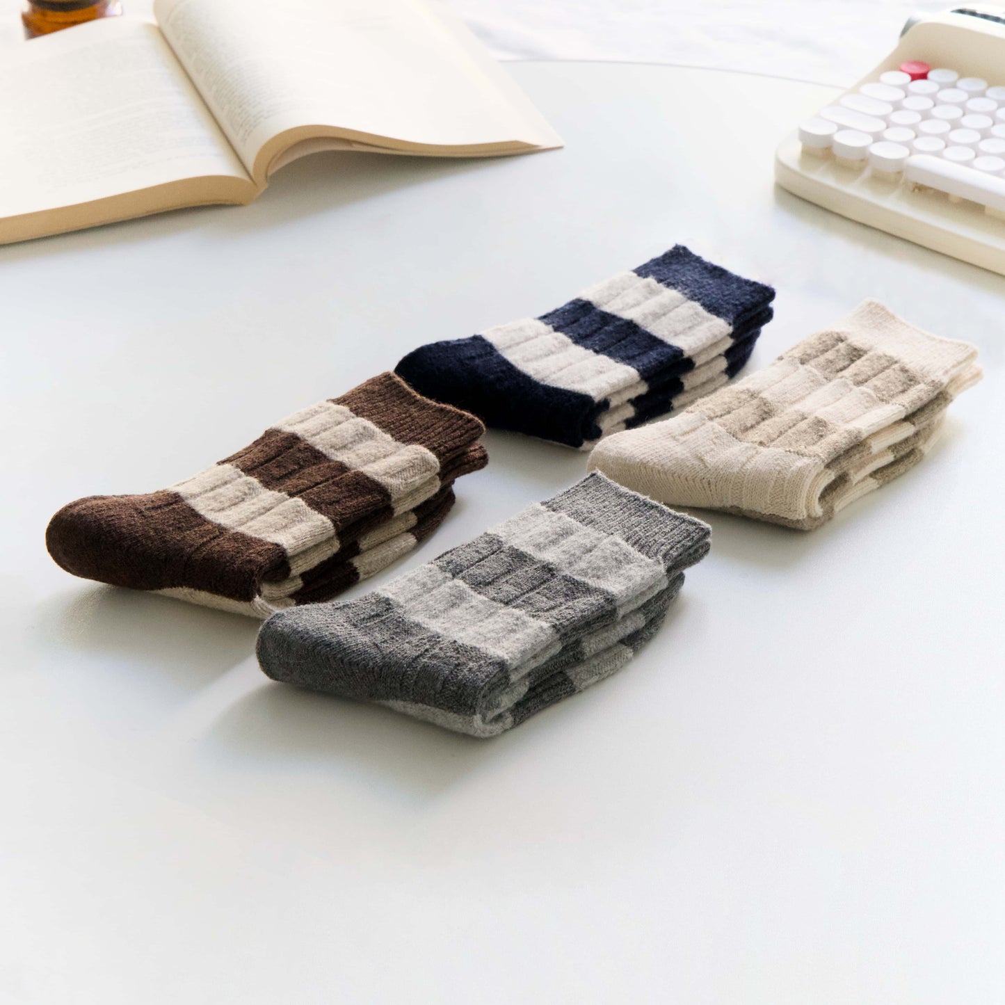 2-Pack Women’s Wool Blend Striped Crew Socks – Soft & Warm Knit