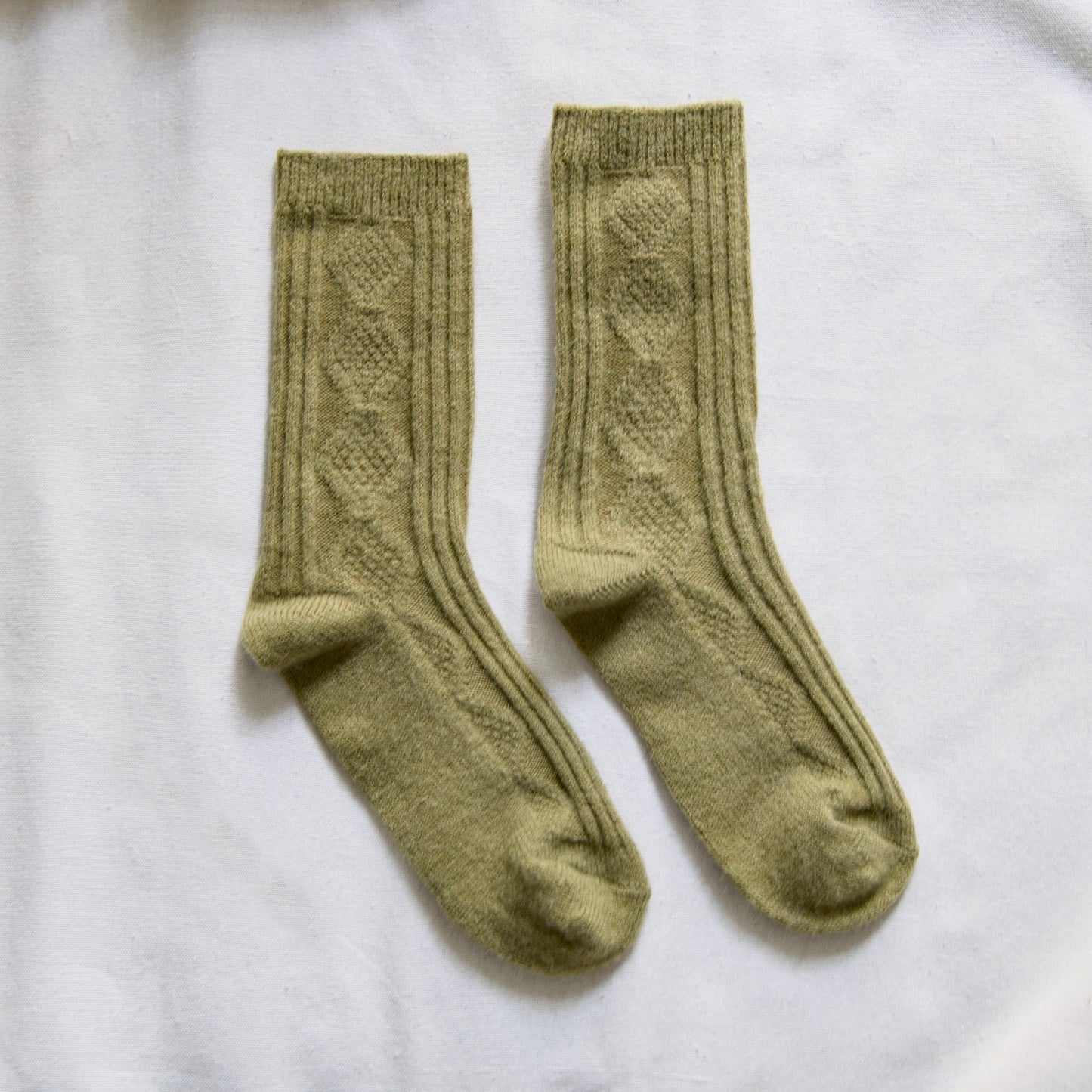 2-Pack Women’s Wool & Cashmere Socks – Diamond Knit Winter Edition