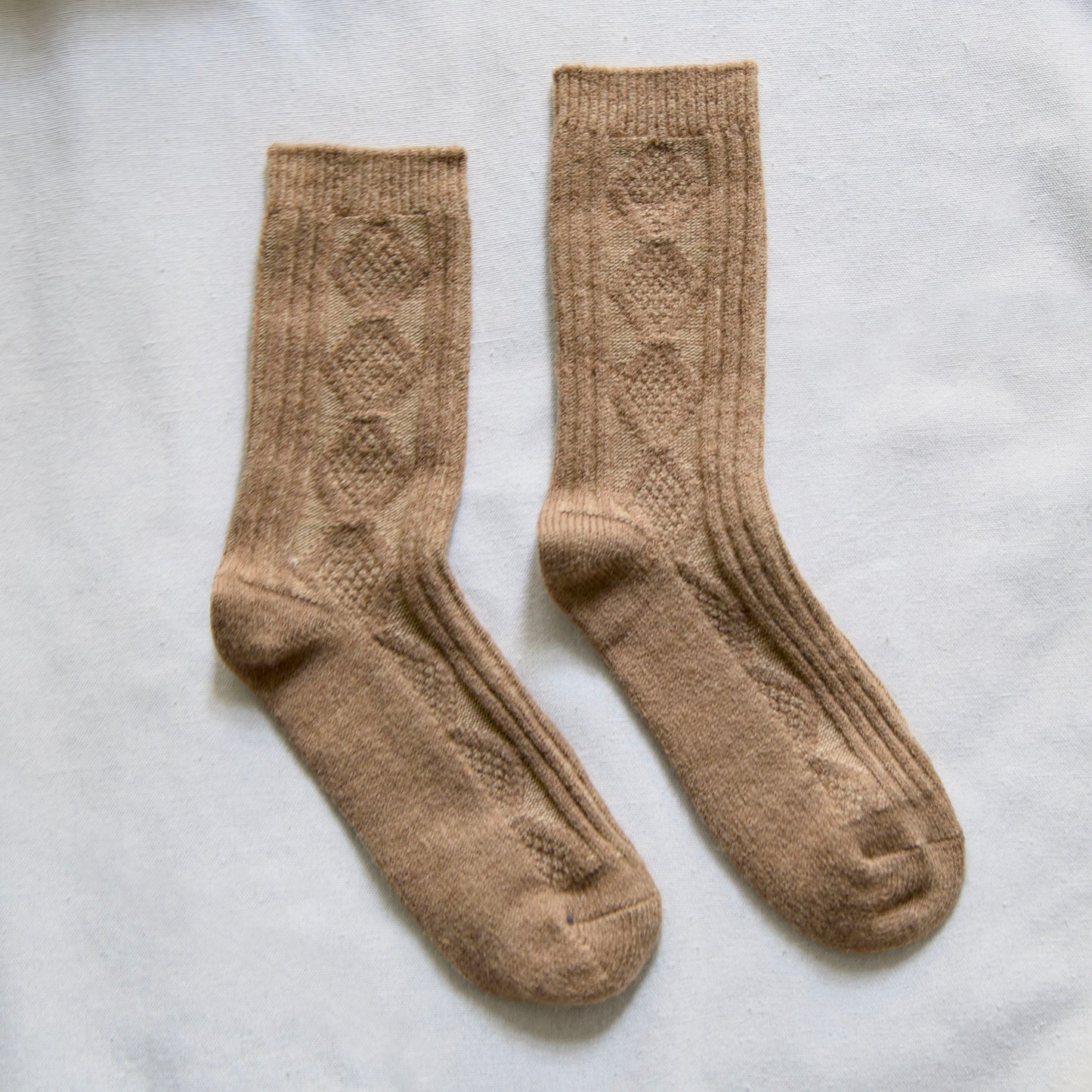 2-Pack Women’s Wool & Cashmere Socks – Diamond Knit Winter Edition