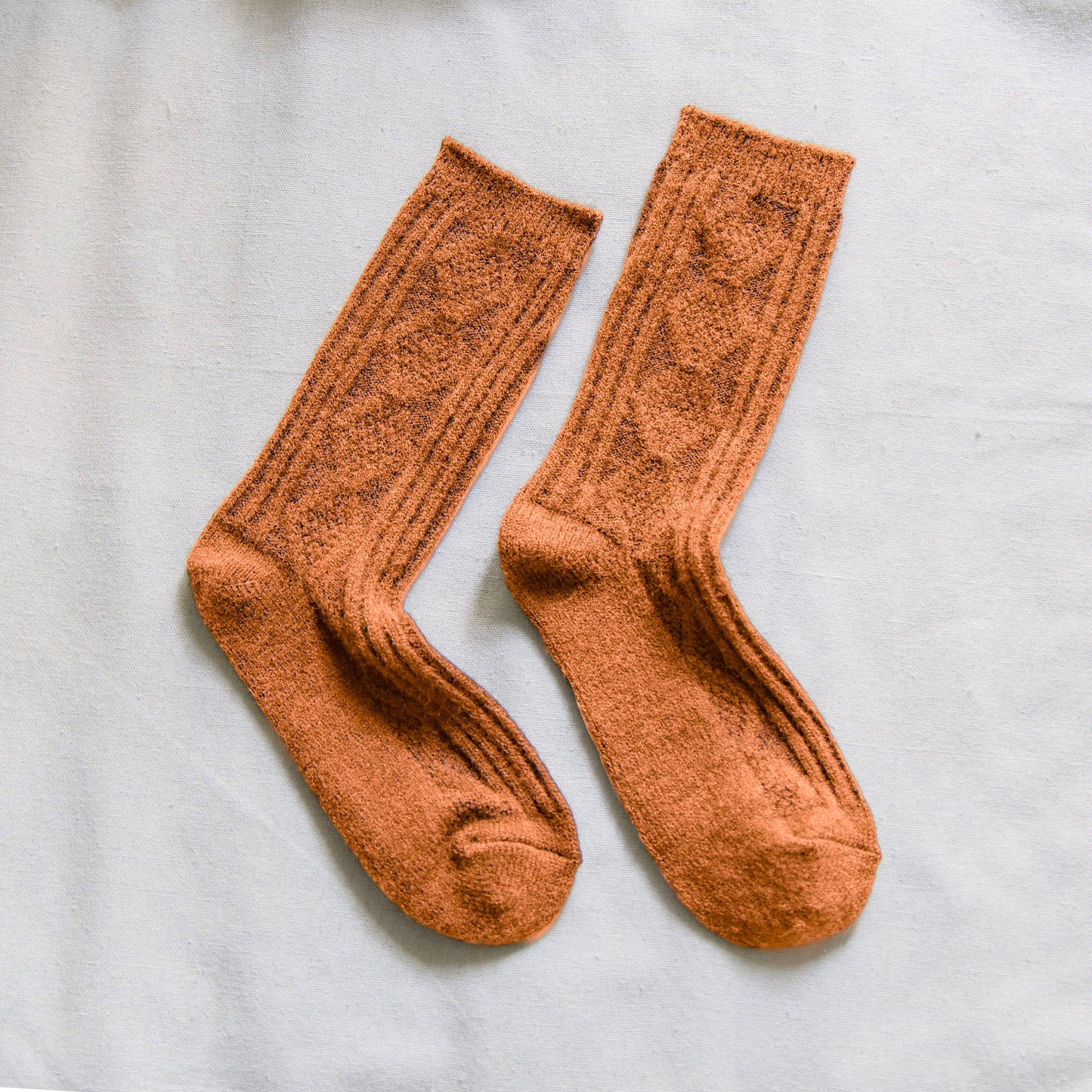 2-Pack Women’s Wool & Cashmere Socks – Diamond Knit Winter Style