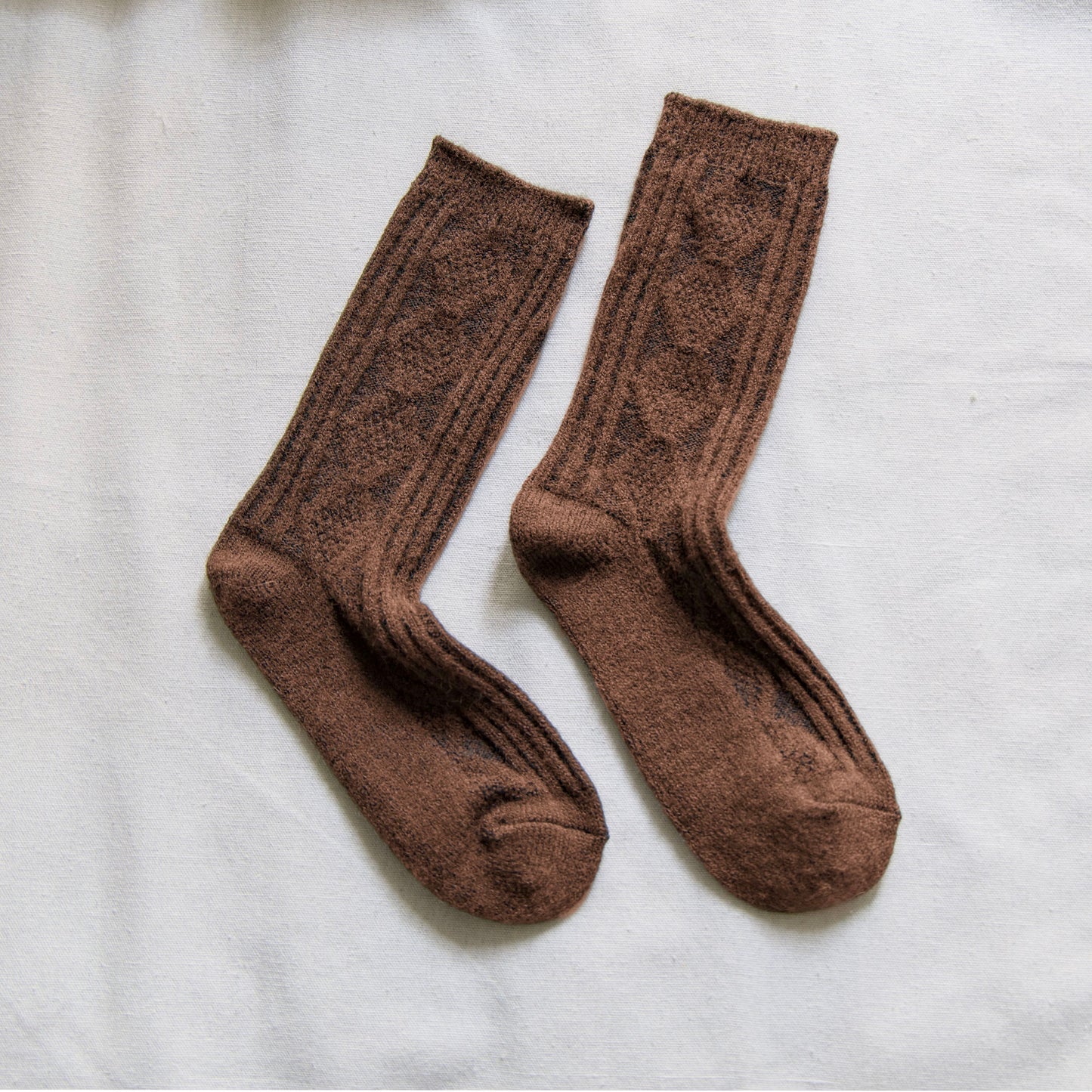 2-Pack Women’s Wool & Cashmere Socks – Diamond Knit Winter Edition