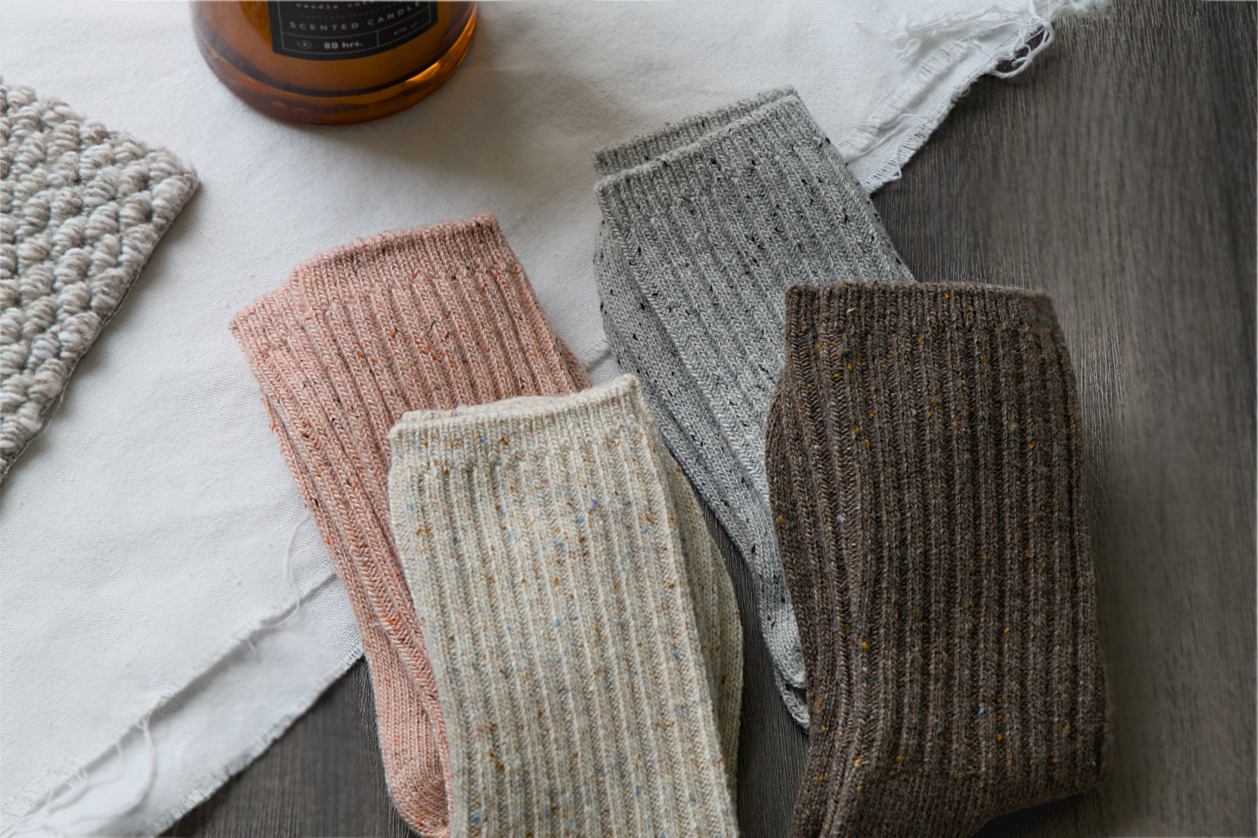 2-Pack Women’s Wool Blend Crew Socks – Warm & Cozy Winter Style