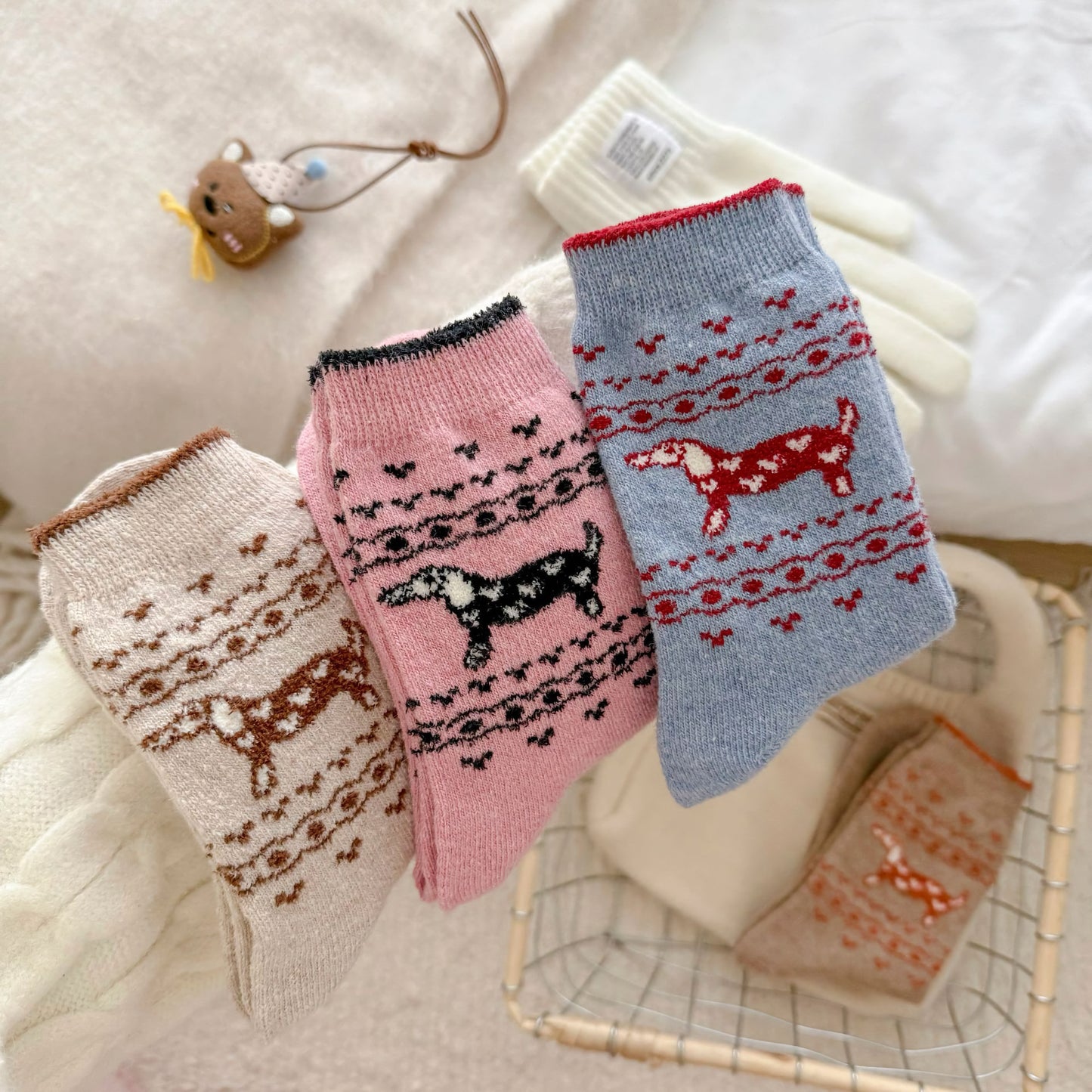 2-Pack Women's Wool Socks - Warm Dachshund Pattern Winter Socks