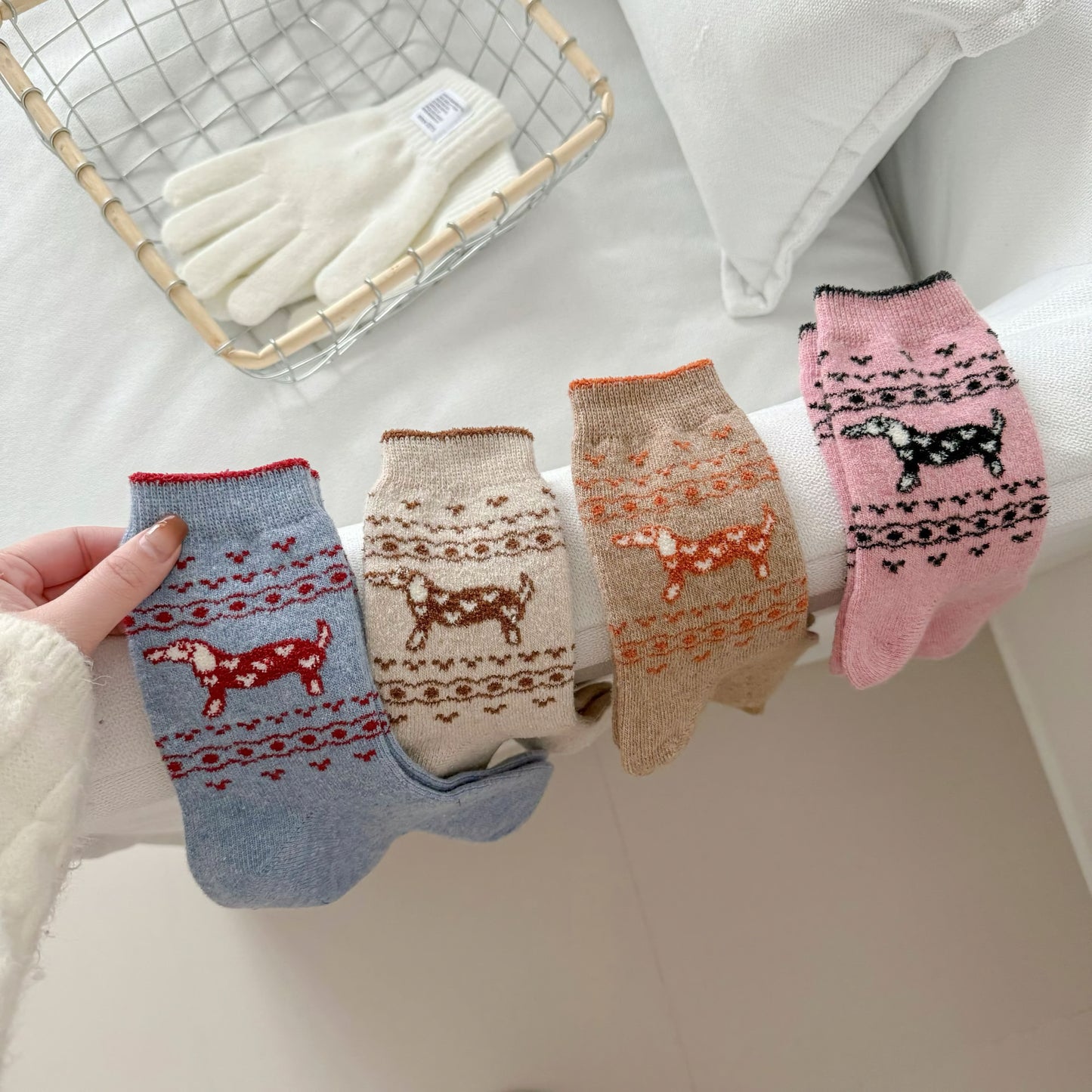 2-Pack Women's Wool Socks - Warm Dachshund Pattern Winter Socks