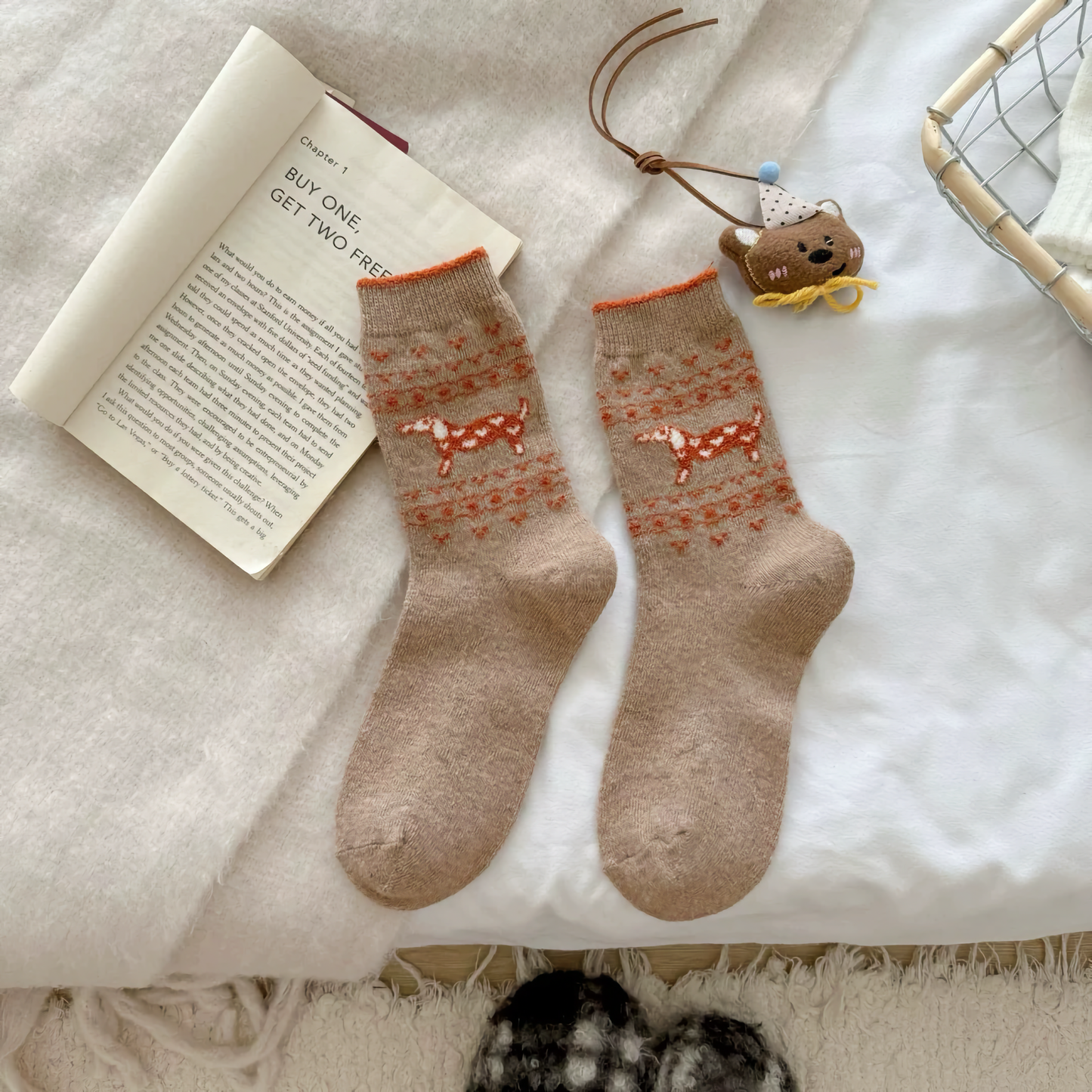 2-Pack Women's Wool Socks - Warm Dachshund Pattern Winter Socks