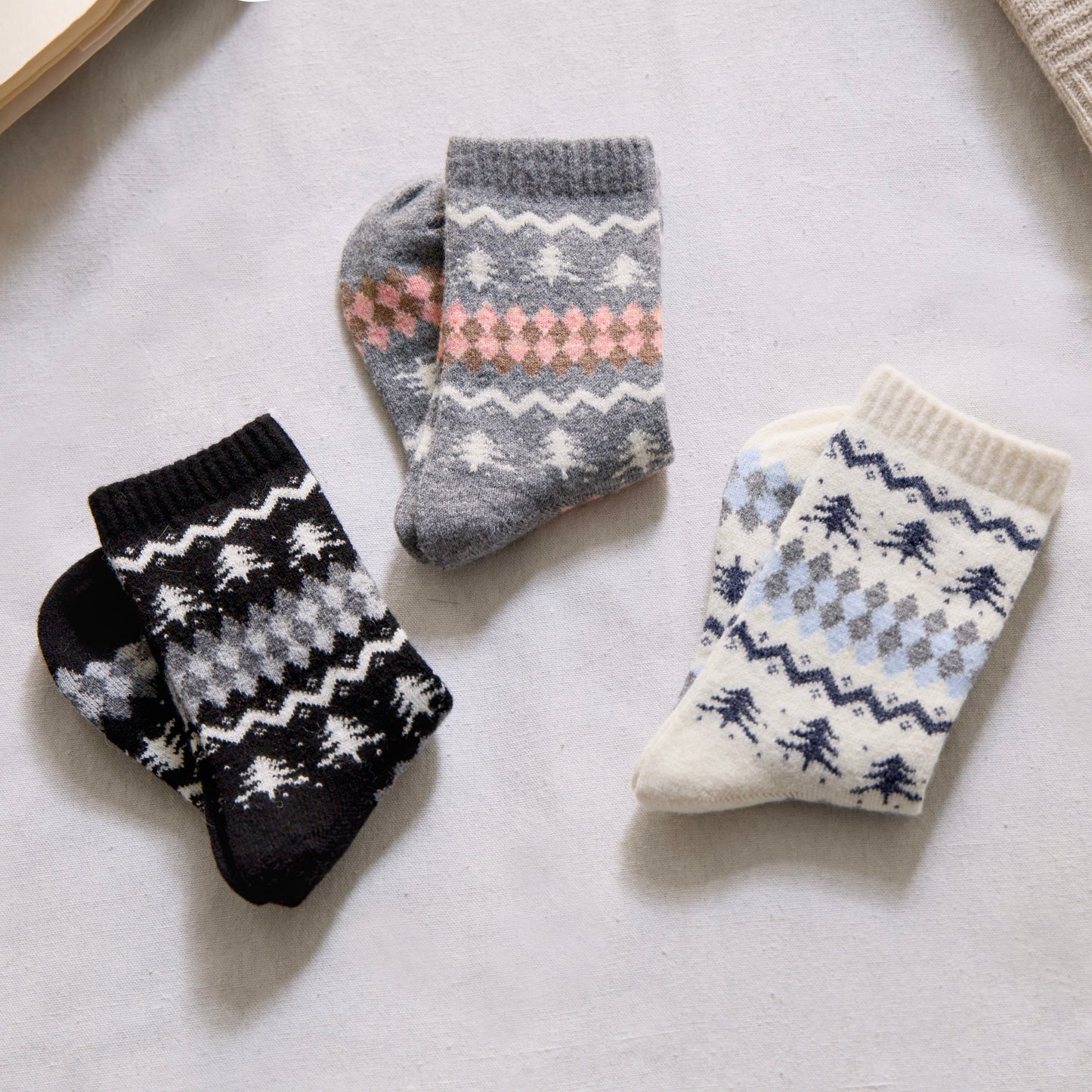 2-Pack Women’s Wool Blend Winter Socks – Nordic Tree & Argyle Knit
