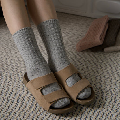 2-Pack Women’s Wool Blend Crew Socks – Winter Cozy Style